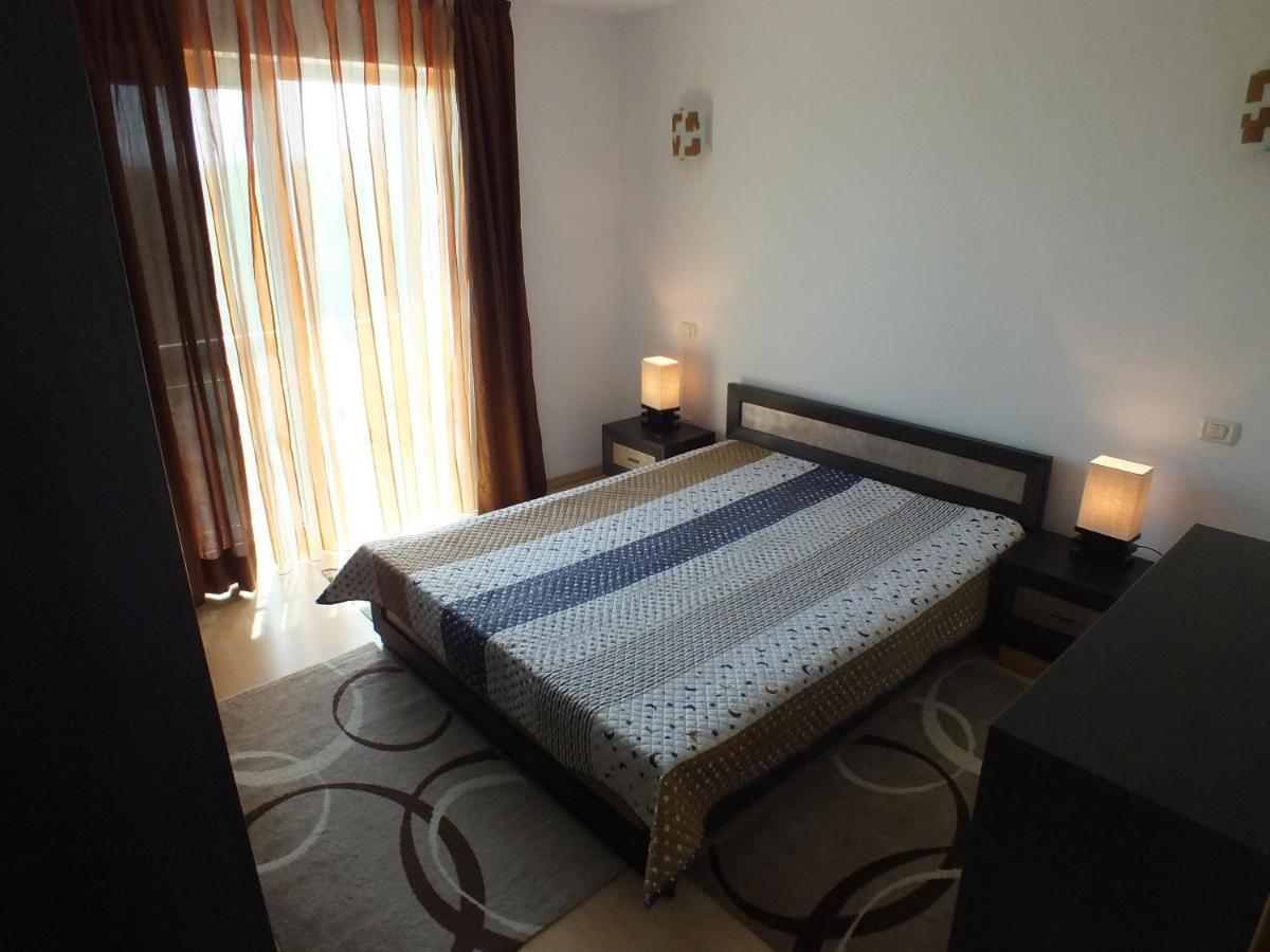 Seaside Piano Bar Apartament มามายา ภายนอก รูปภาพ