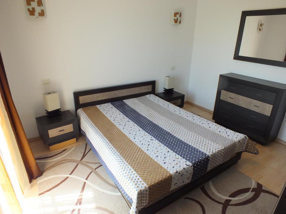 Seaside Piano Bar Apartament มามายา ภายนอก รูปภาพ