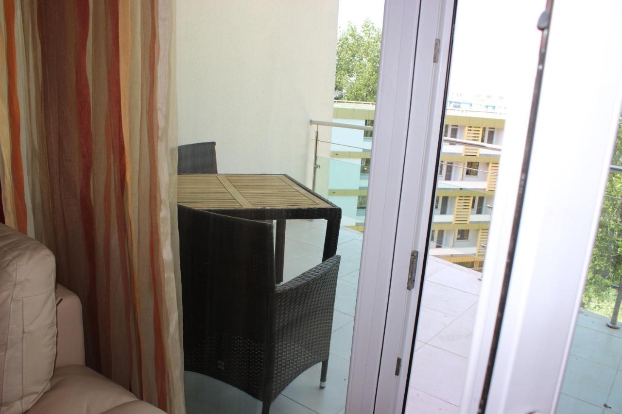 Seaside Piano Bar Apartament มามายา ภายนอก รูปภาพ