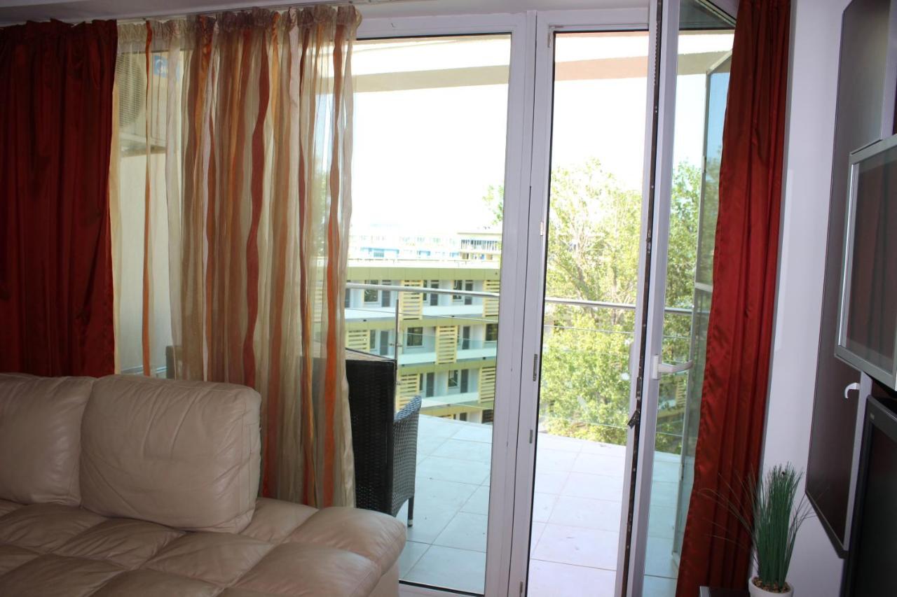 Seaside Piano Bar Apartament มามายา ภายนอก รูปภาพ