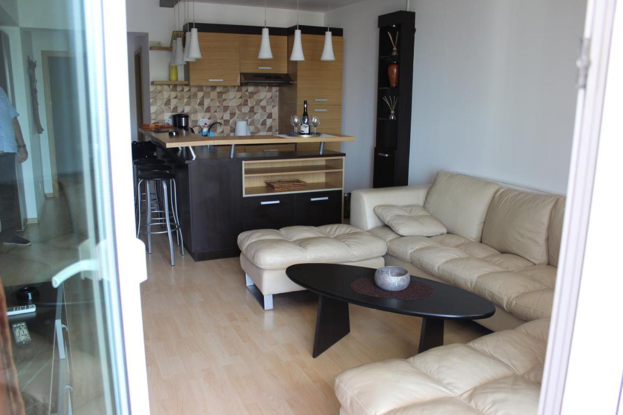 Seaside Piano Bar Apartament มามายา ภายนอก รูปภาพ